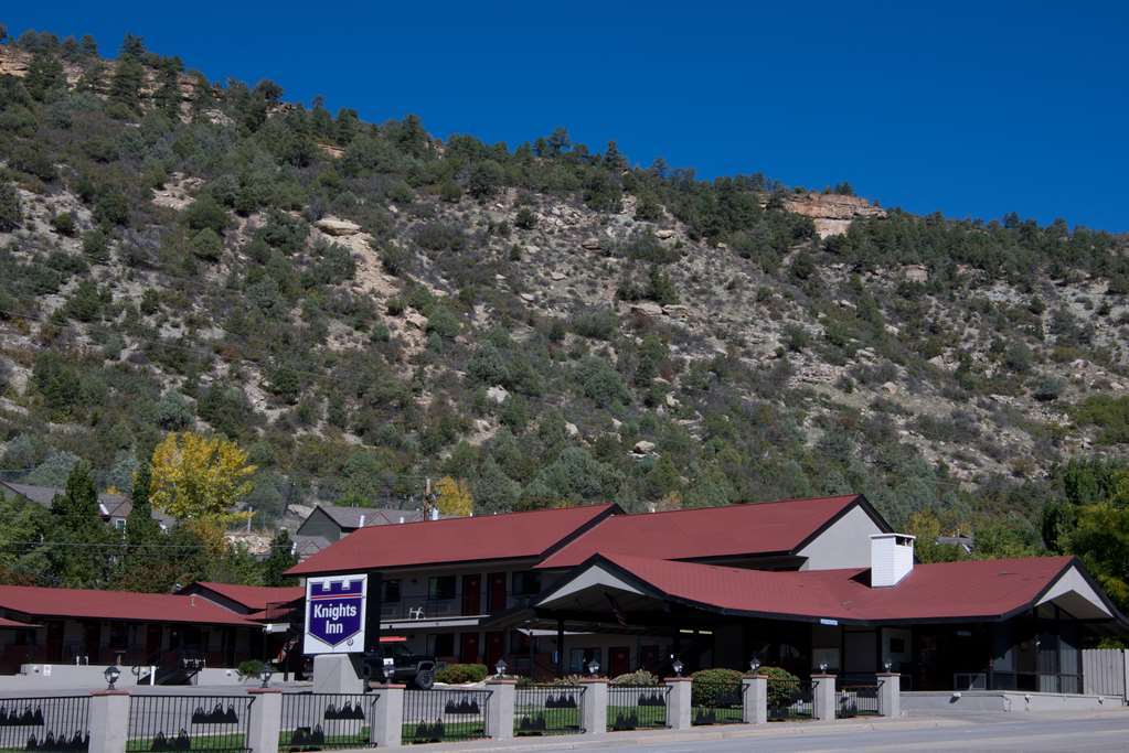 Adventure Motel